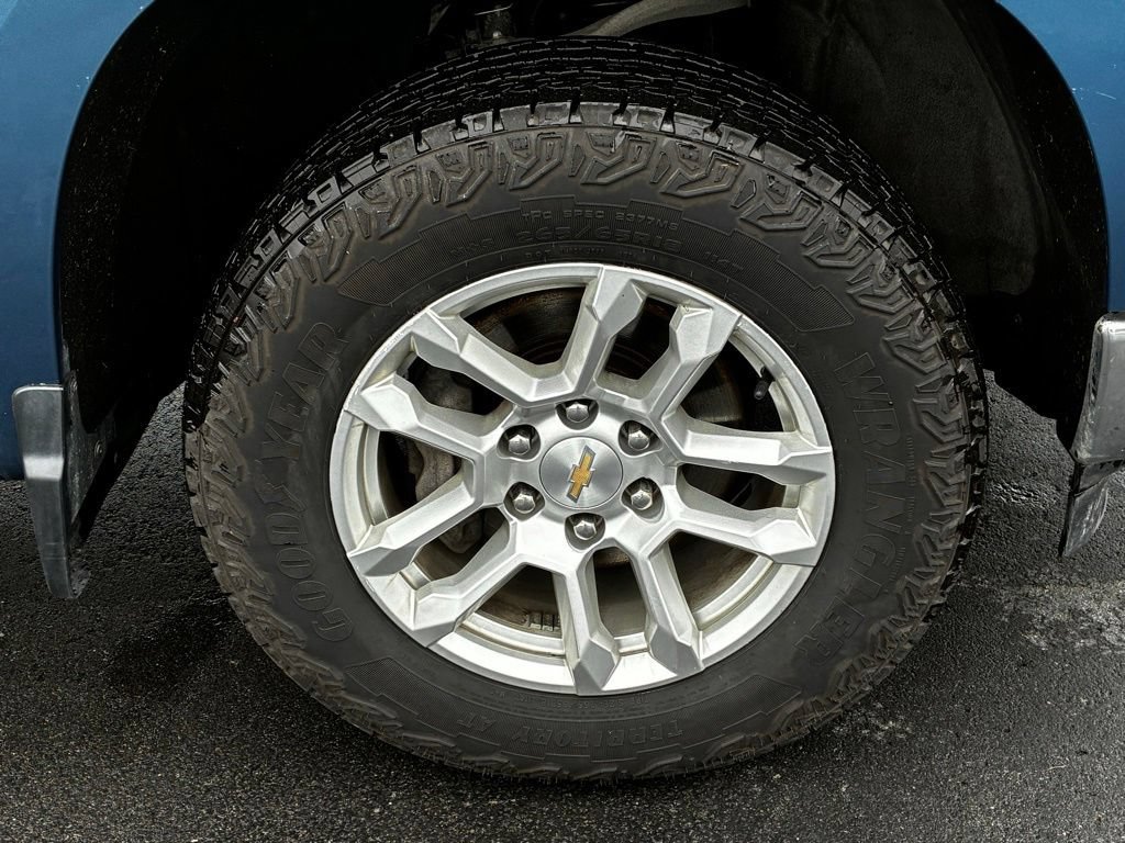 Certified 2024 Chevrolet Silverado 1500 LT AWD/4WD image 36
