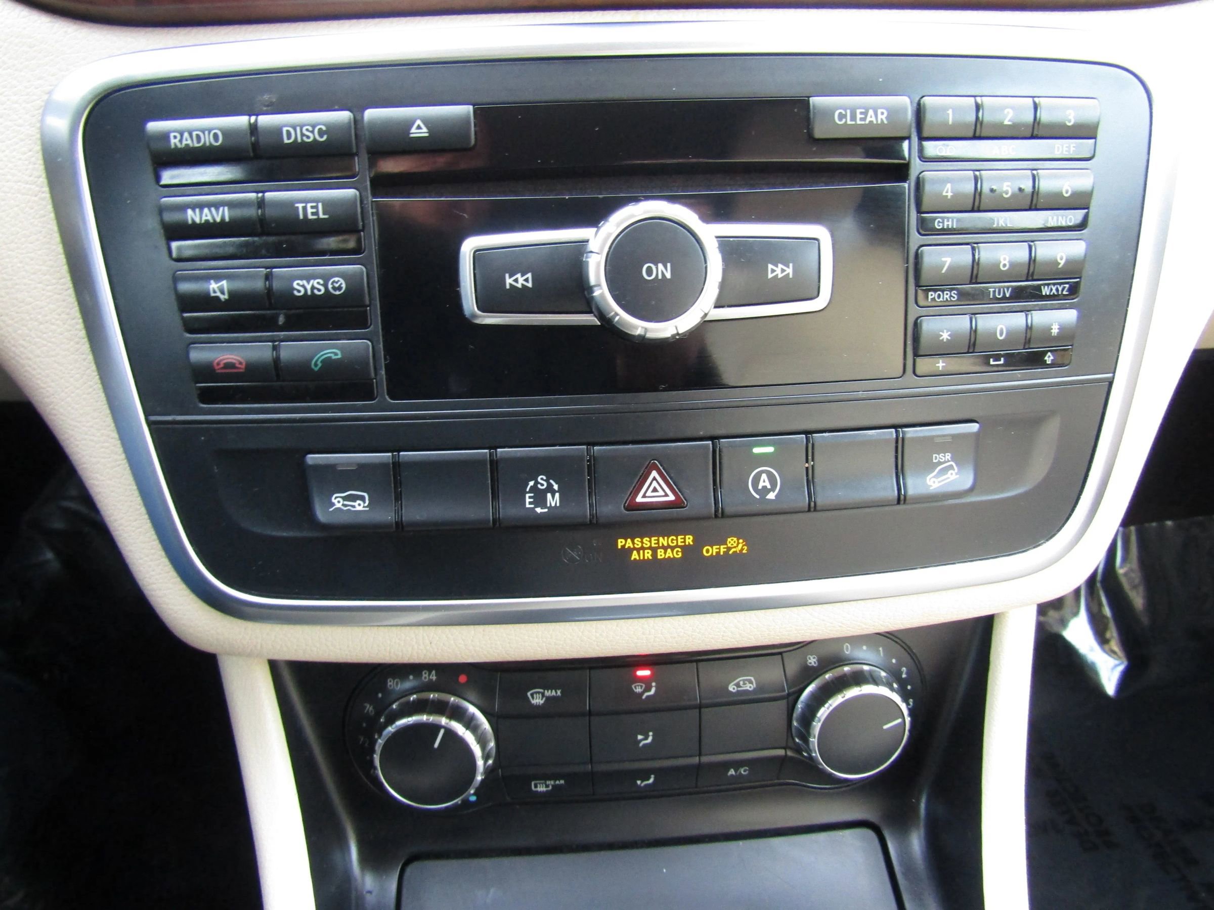 Used 2015 Mercedes-Benz GLA 250 4MATIC image 22