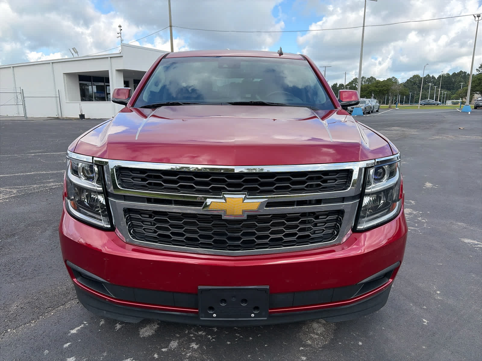 Used 2015 Chevrolet Tahoe LT RWD image 2