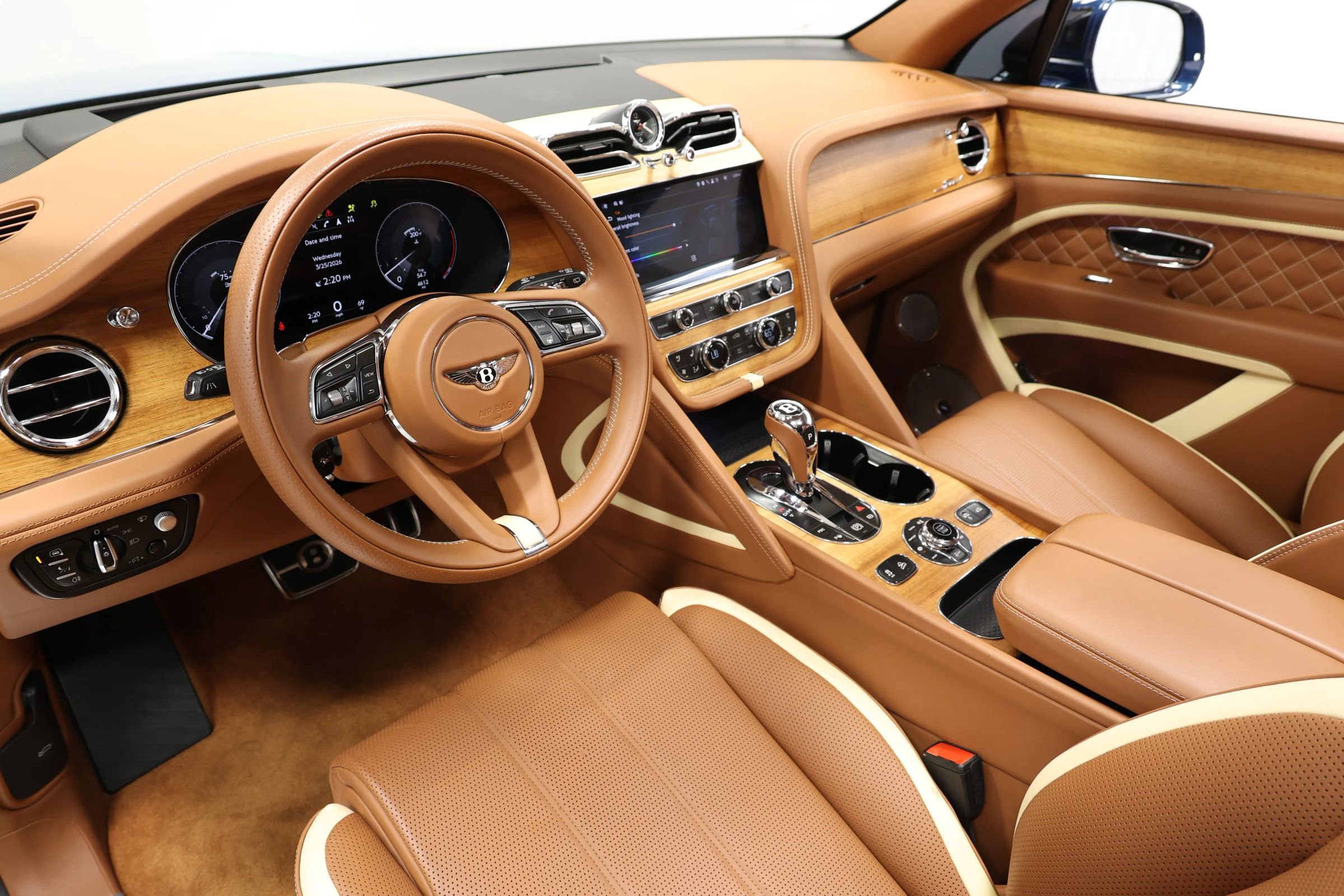 Used 2023 Bentley Bentayga Speed image 2