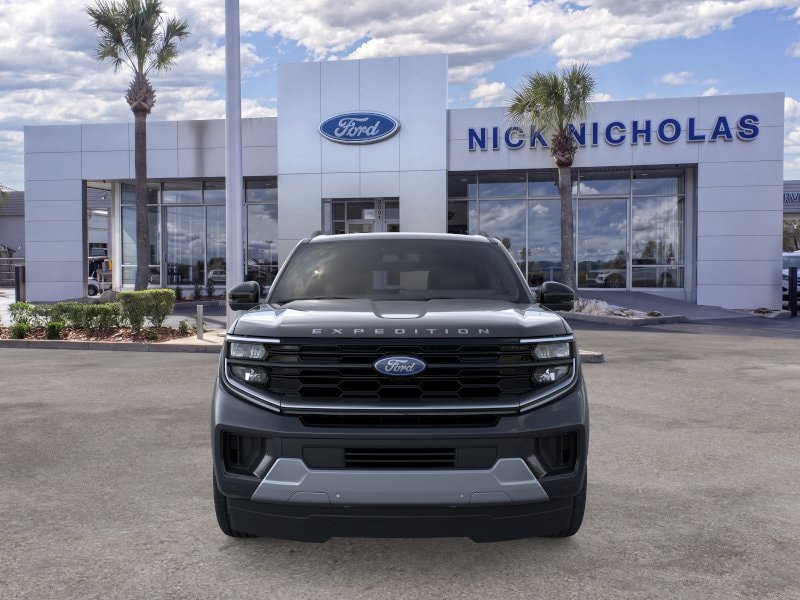 New 2026 Ford Expedition Platinum w/ Platinum Ultimate Package AWD/4WD image 6