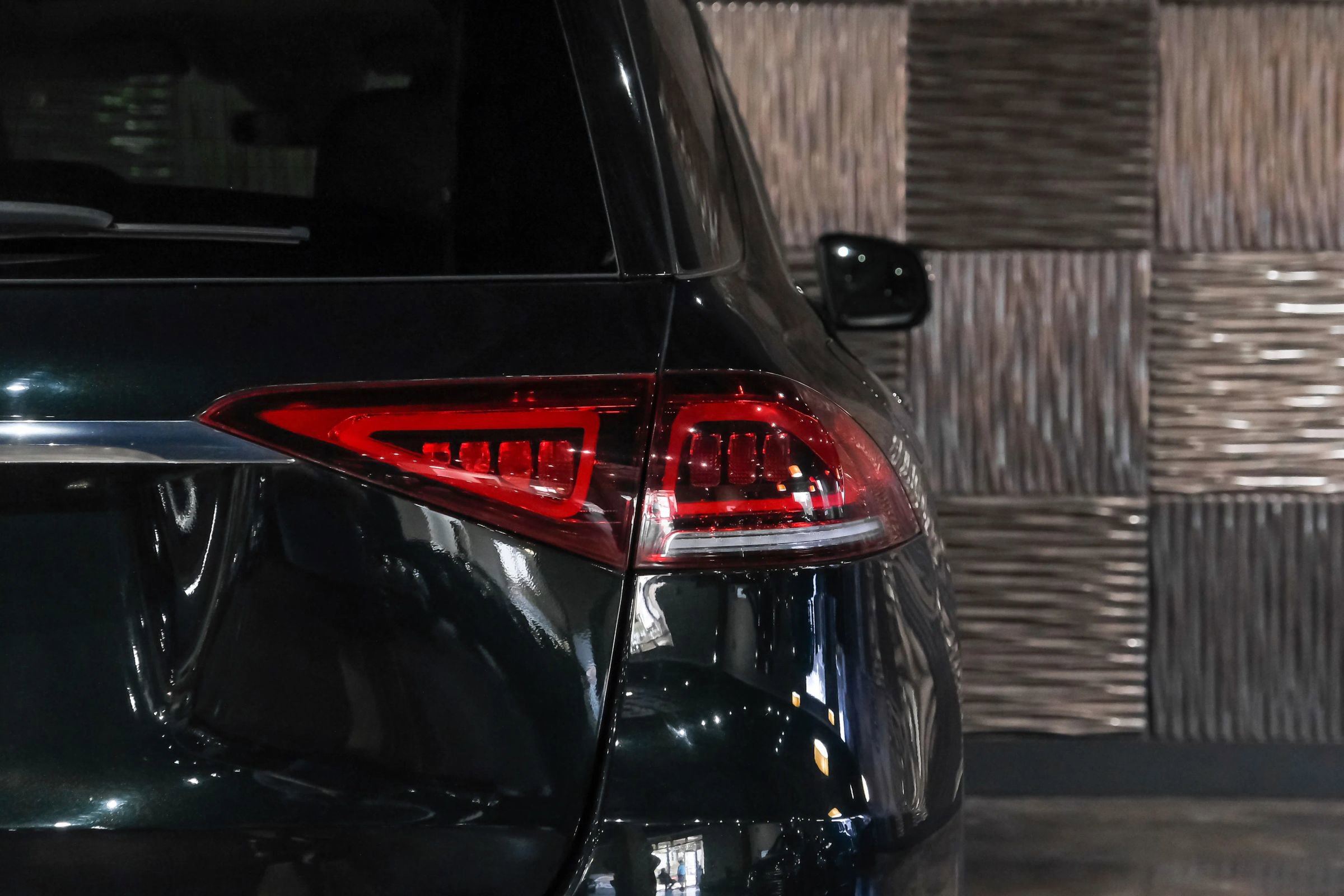 Used 2020 Mercedes-Benz GLE 350 w/ Parking Assist Package image 47