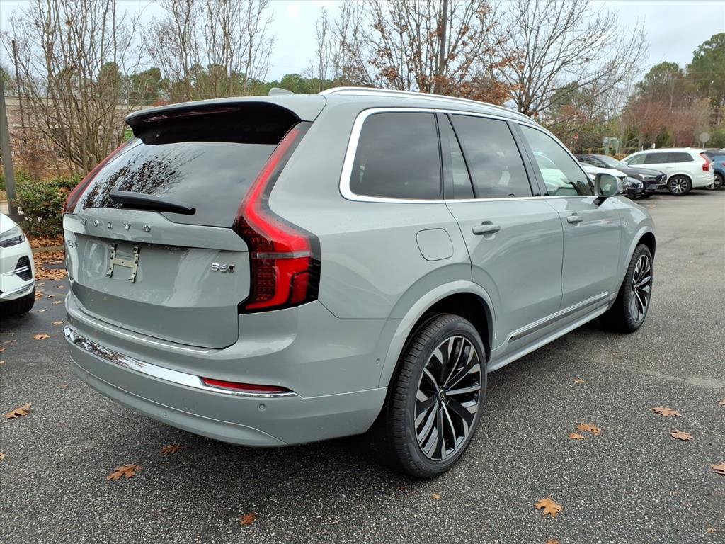 New 2026 Volvo XC90 B6 Plus w/ Protection Package Premier AWD/4WD image 3