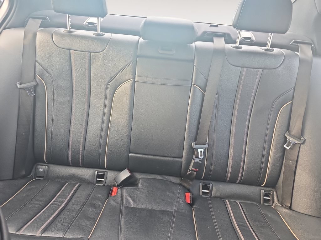Used 2018 BMW 530e RWD image 13