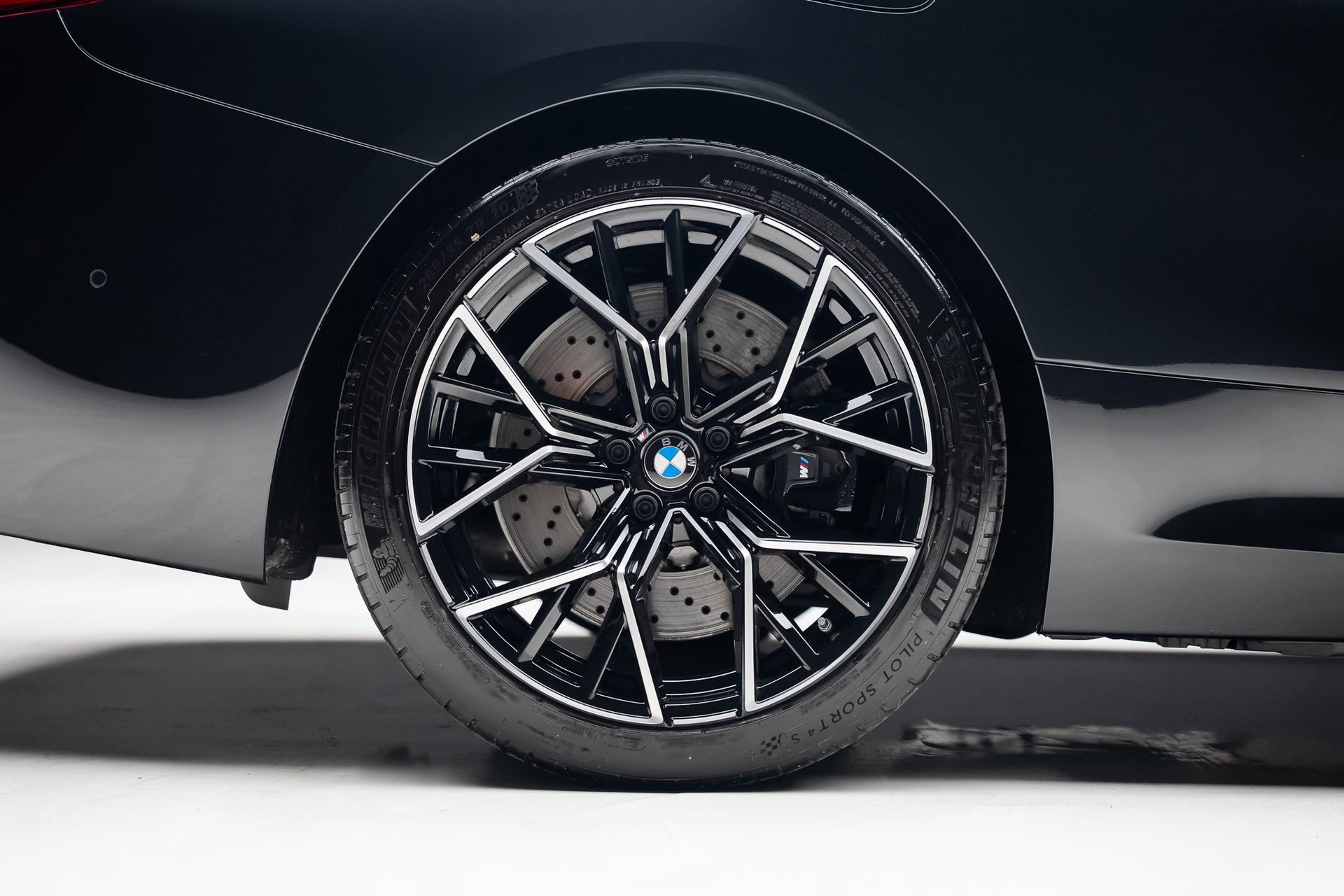 Used 2024 BMW M8 Competition image 41