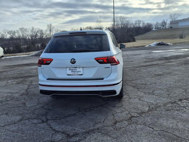 Used 2023 Volkswagen Tiguan SE R-Line image 19