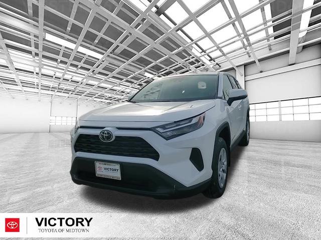 Used 2025 Toyota RAV4 LE image 8