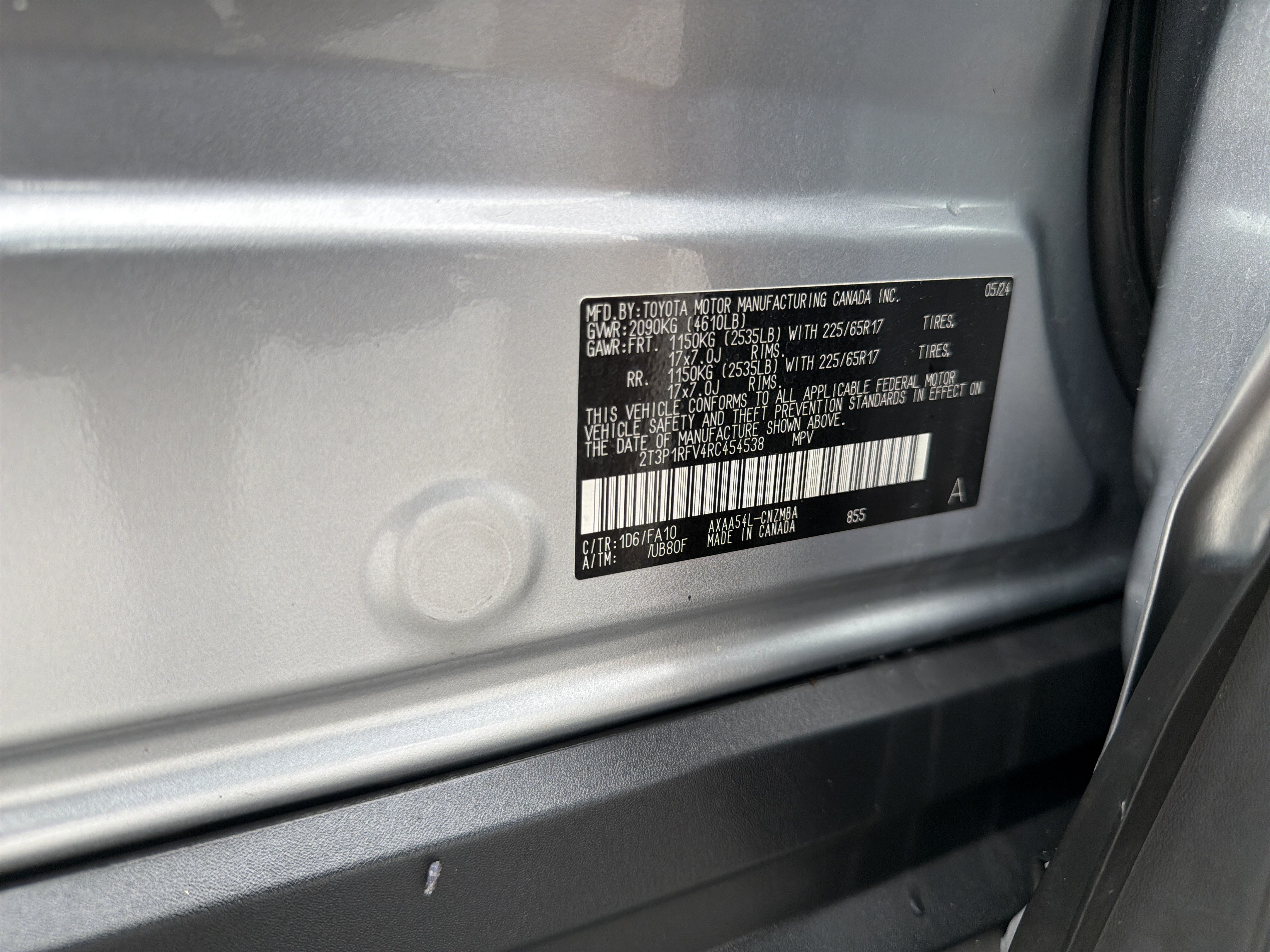 Certified 2024 Toyota RAV4 XLE w/ Weather Package AWD/4WD image 31