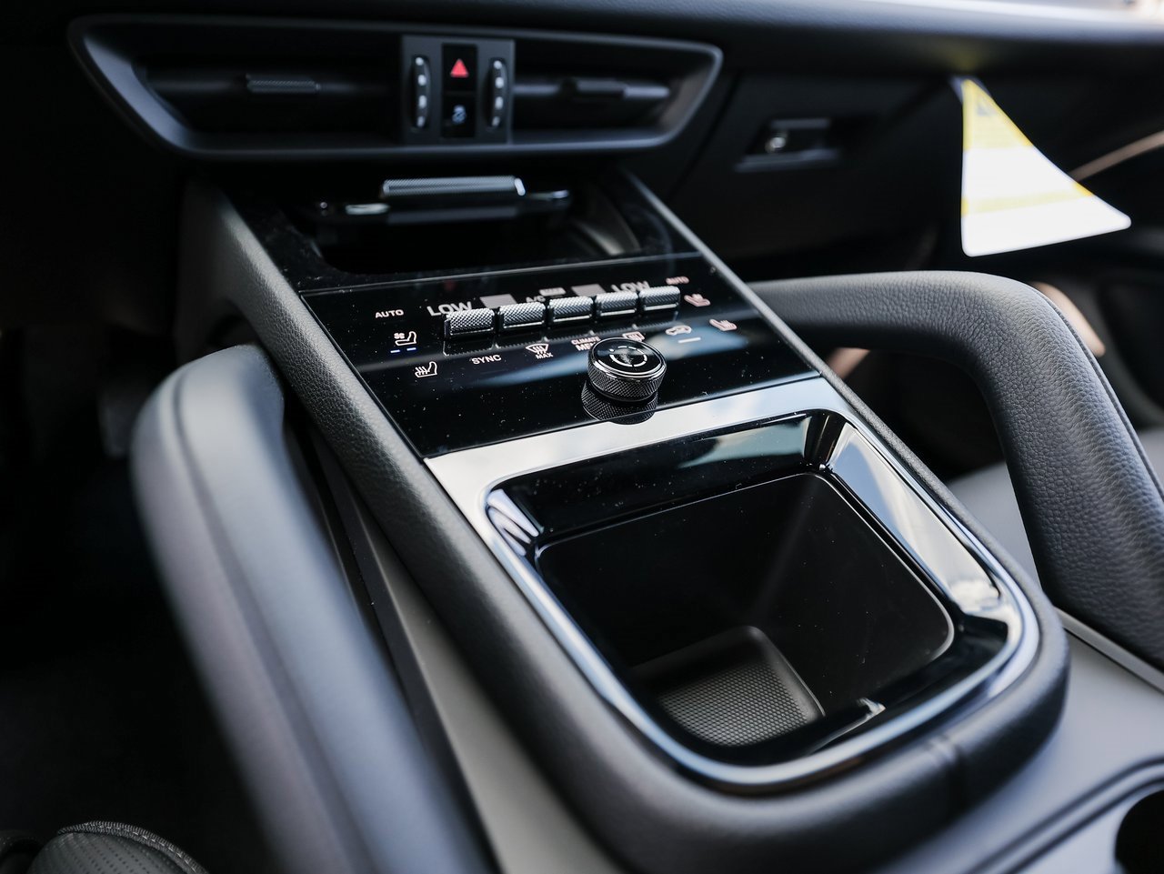 New 2026 Porsche Cayenne E-Hybrid Coupe image 20