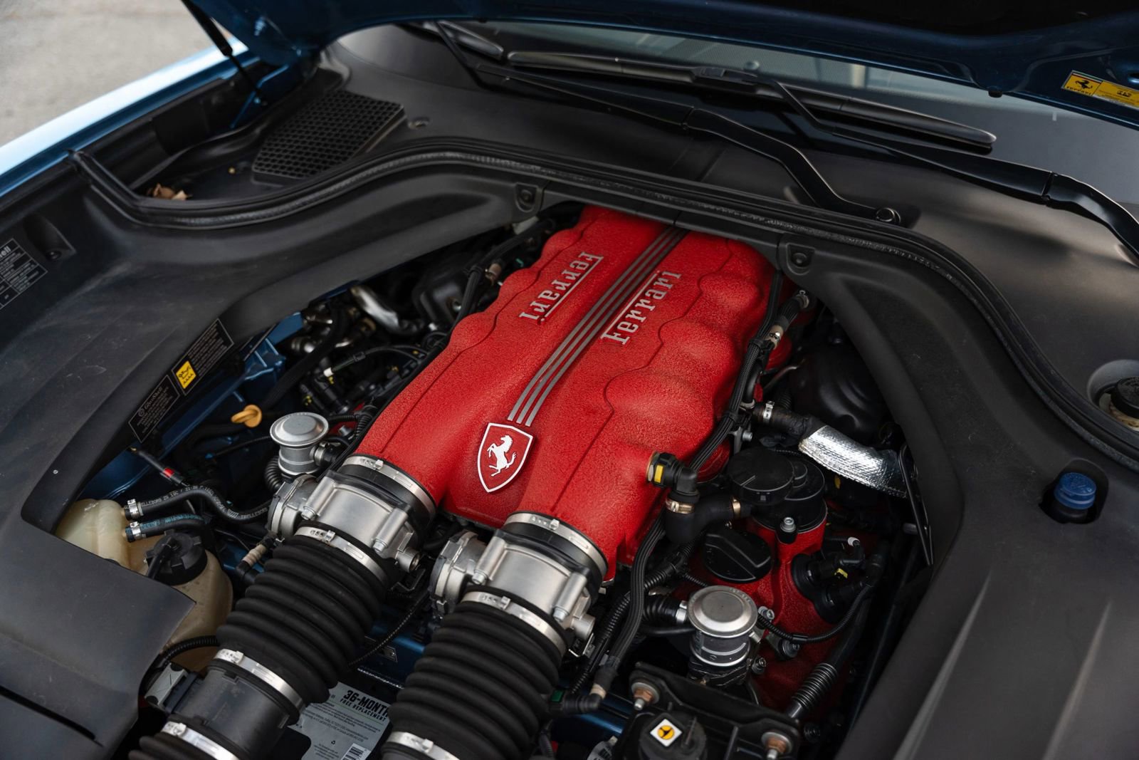 Used 2010 Ferrari California RWD image 80