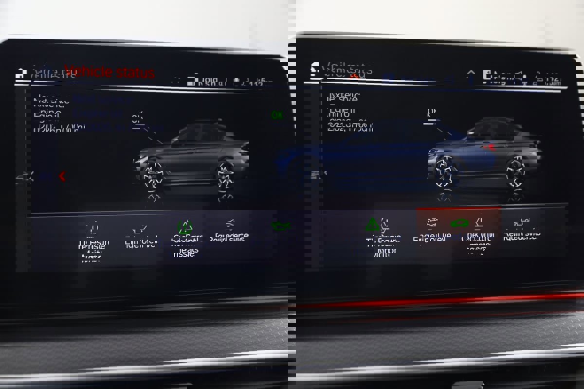 Used 2023 BMW M550i xDrive image 41