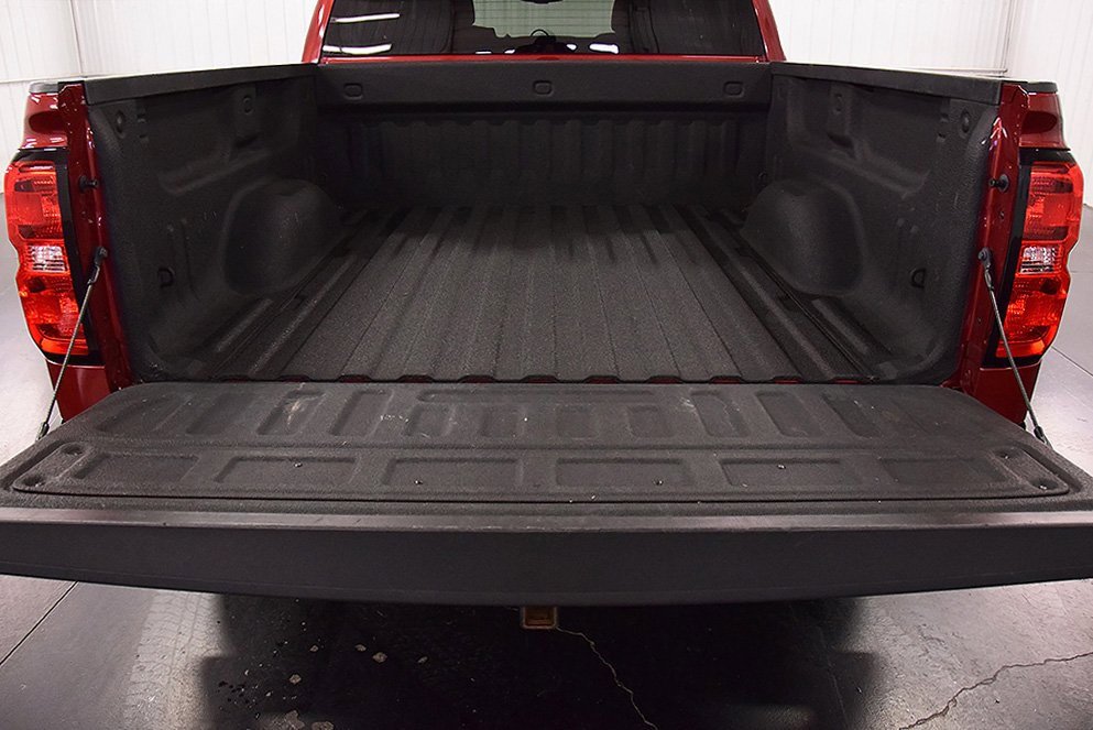 Used 2018 Chevrolet Silverado 1500 LT w/ All Star Edition image 7