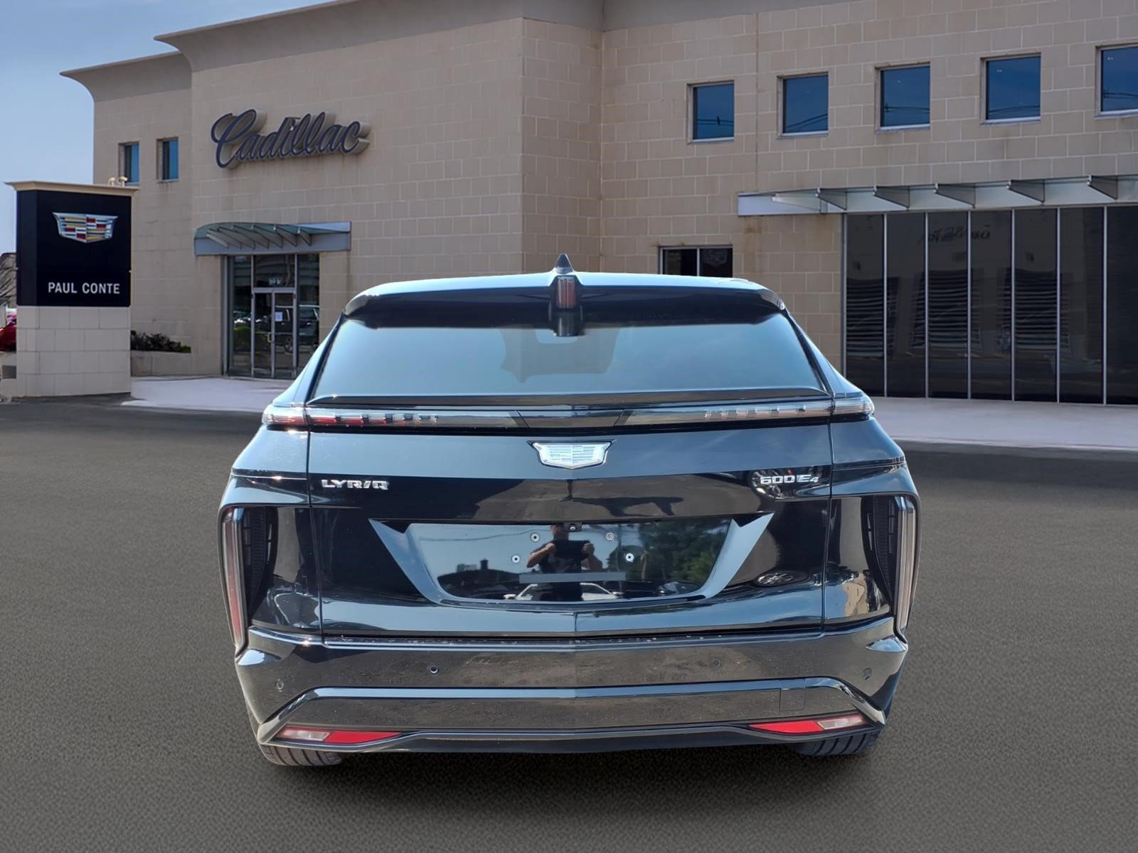 Certified 2024 Cadillac Lyriq Sport w/ LPO, Floor Liner Package AWD/4WD image 6