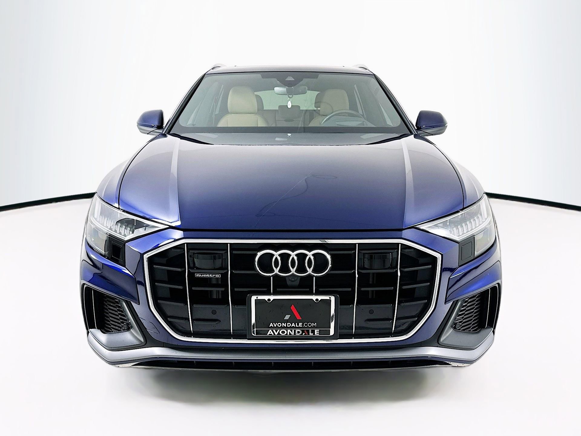 Used 2023 Audi Q8 Prestige w/ Prestige Package image 2
