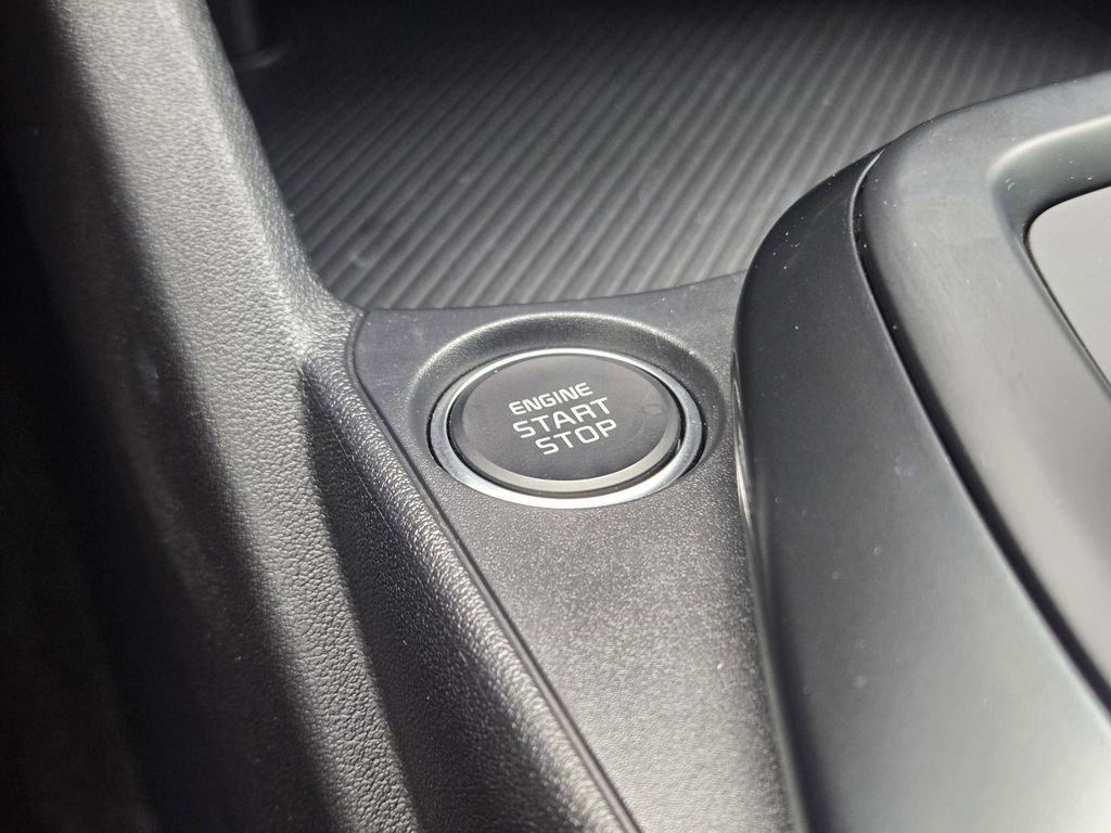 Certified 2025 Kia K4 LXS image 23