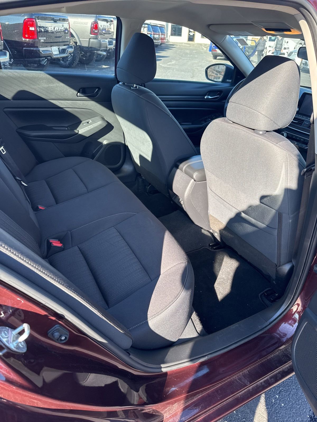 Used 2024 Nissan Altima 2.5 SV image 21