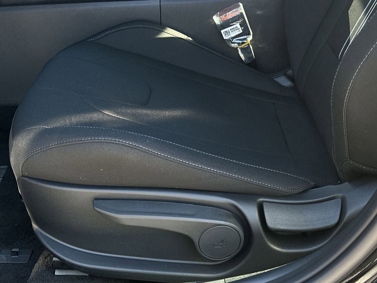 New 2026 Hyundai Elantra SEL Sport Premium FWD image 12
