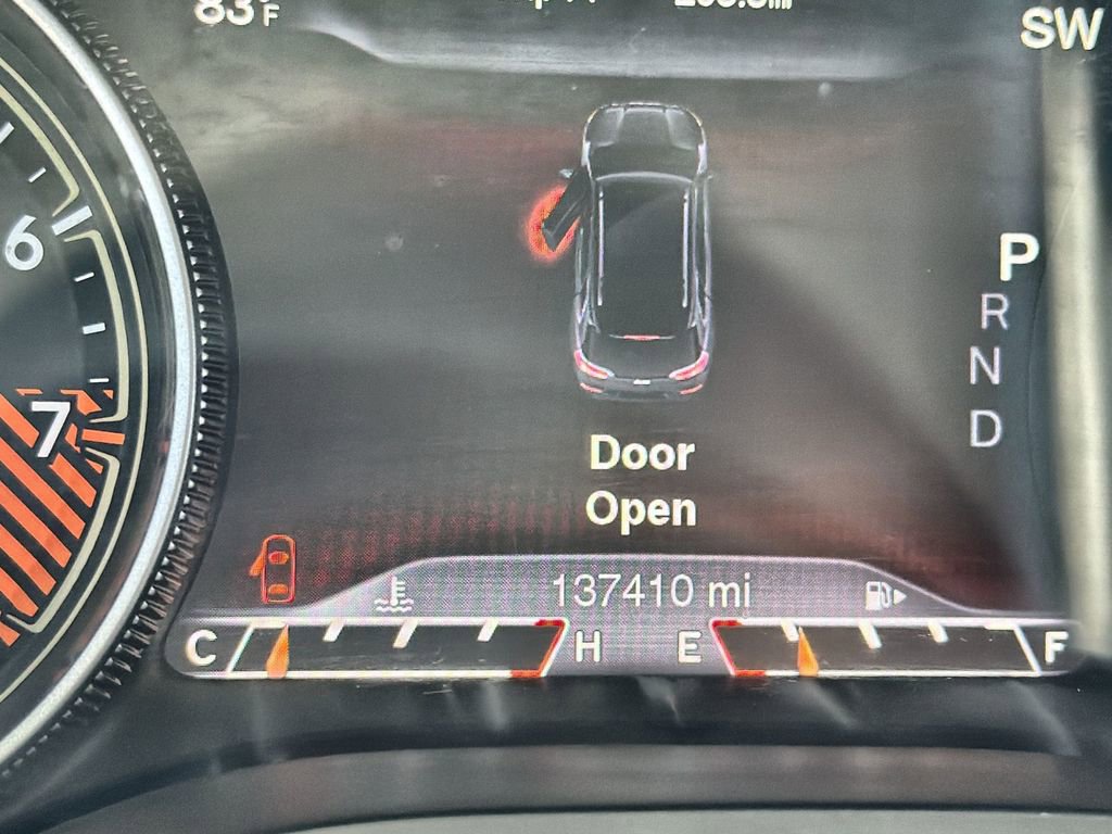 Used 2014 Jeep Cherokee Trailhawk w/ Technology Group AWD/4WD image 10