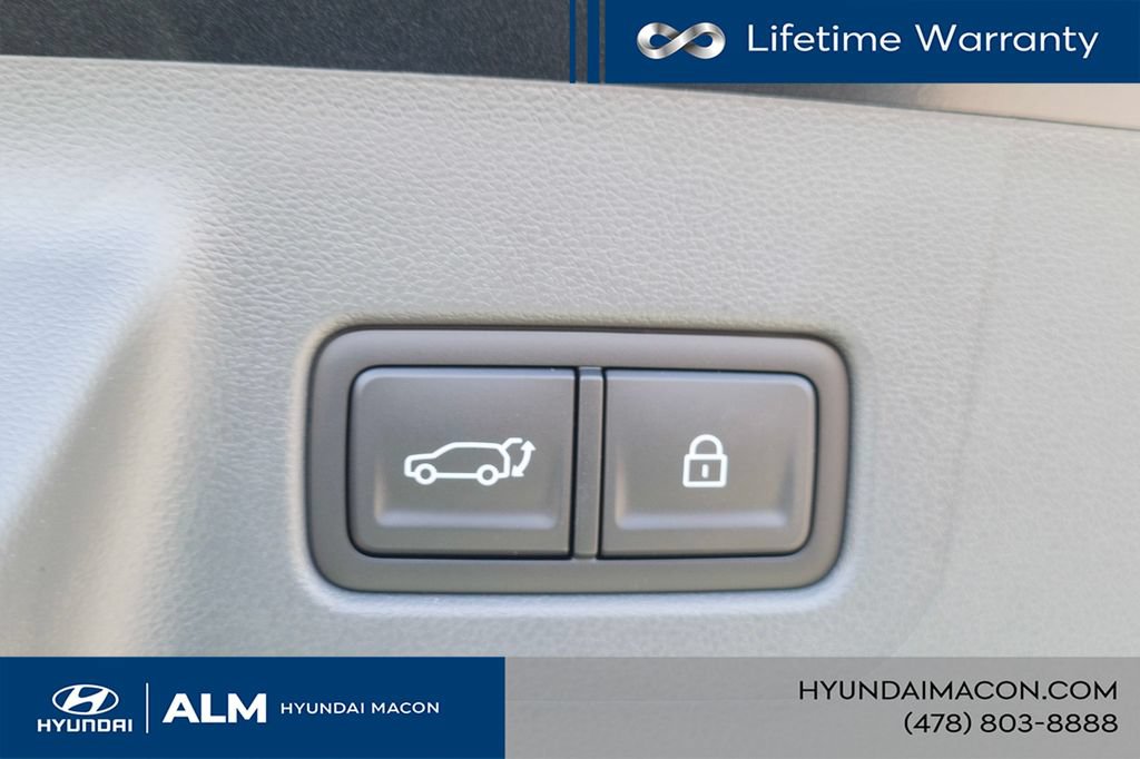 New 2026 Hyundai Santa Fe SE FWD image 11