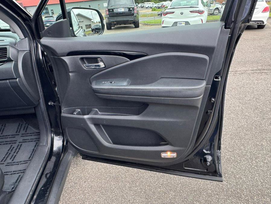 Used 2022 Honda Pilot Touring image 22