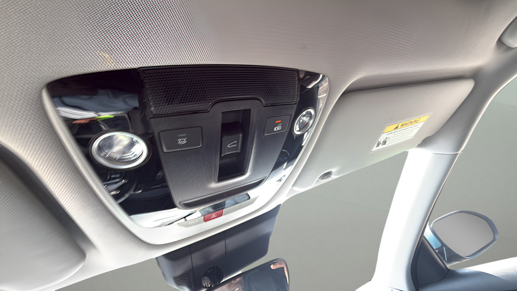 Used 2024 Kia Seltos EX AWD/4WD image 28