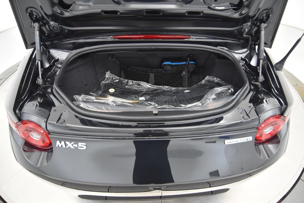 New 2026 MAZDA MX-5 Miata Grand Touring w/ Weather Package RWD image 40