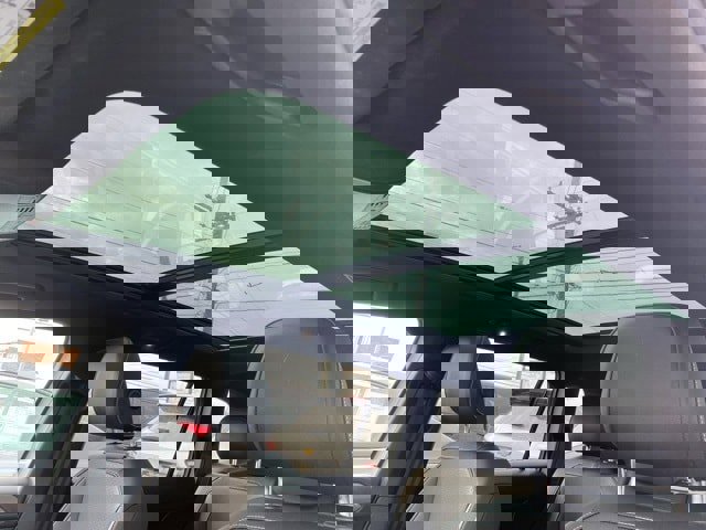 Used 2023 Volkswagen Tiguan SE R-Line image 39