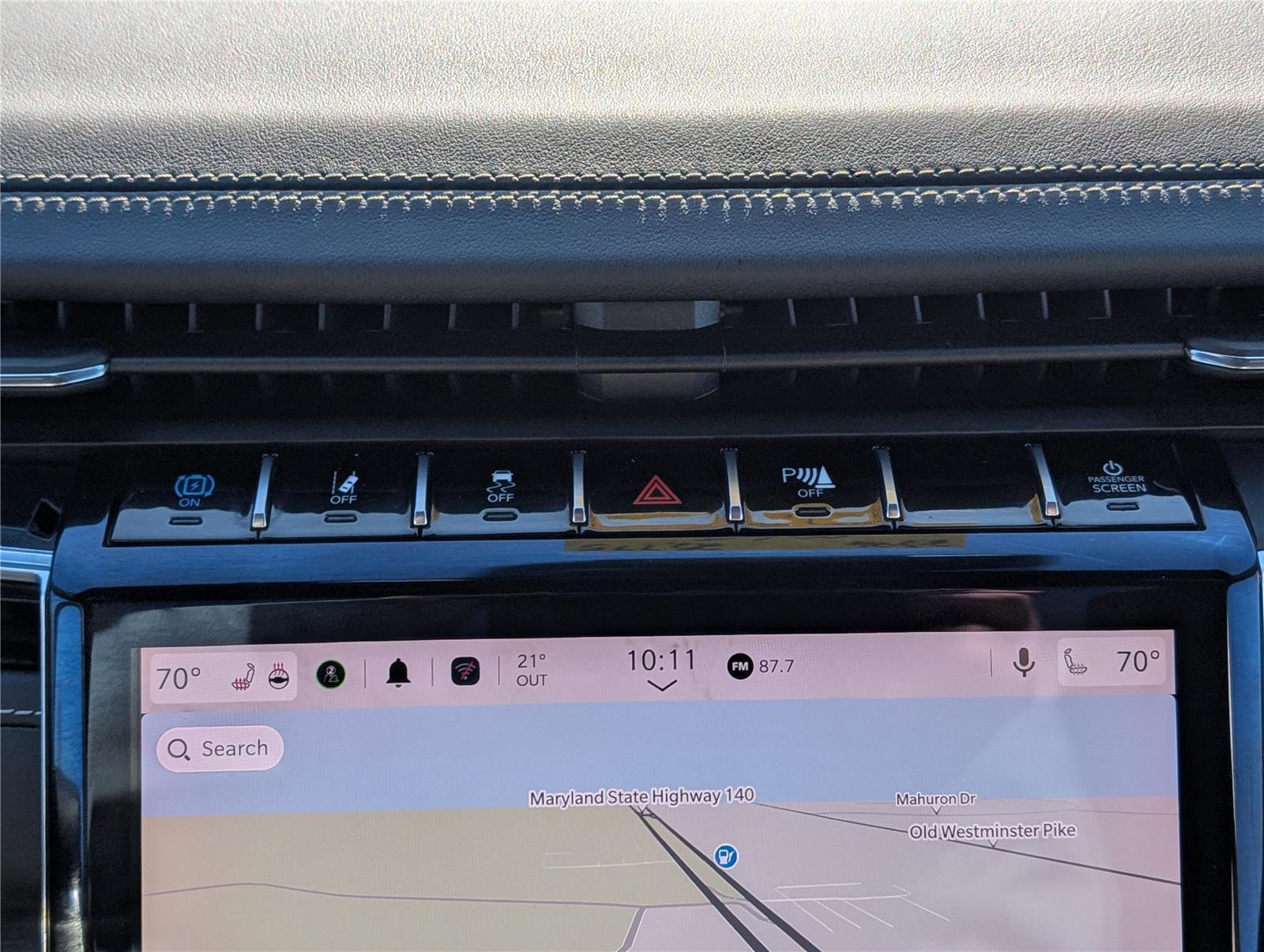 Used 2023 Jeep Grand Cherokee Overland w/ Advanced Protech Group III image 32