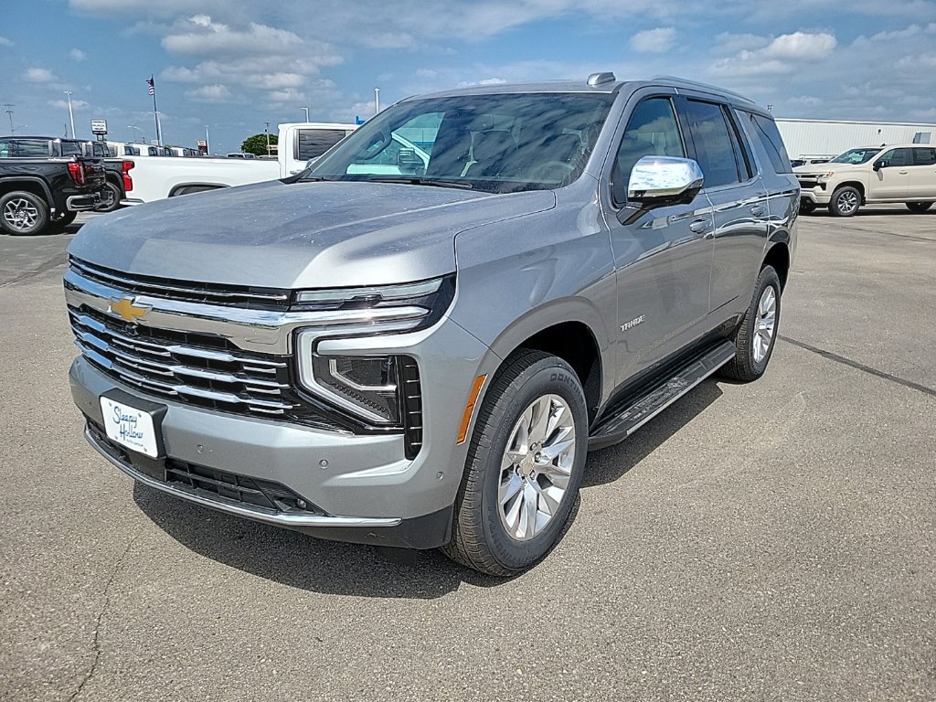 New 2026 Chevrolet Tahoe Premier w/ Sun And Tow Package AWD/4WD image 1