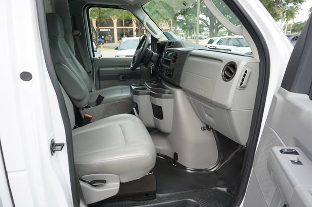 Certified 2024 Ford E-350 and Econoline 350 Super Duty w/ Power Windows & Locks Group RWD image 3