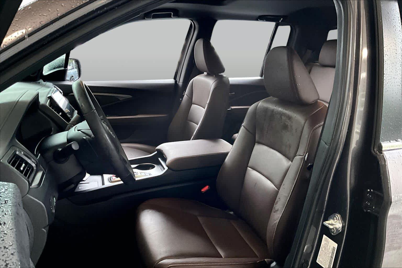 Certified 2025 Honda Ridgeline RTL image 40