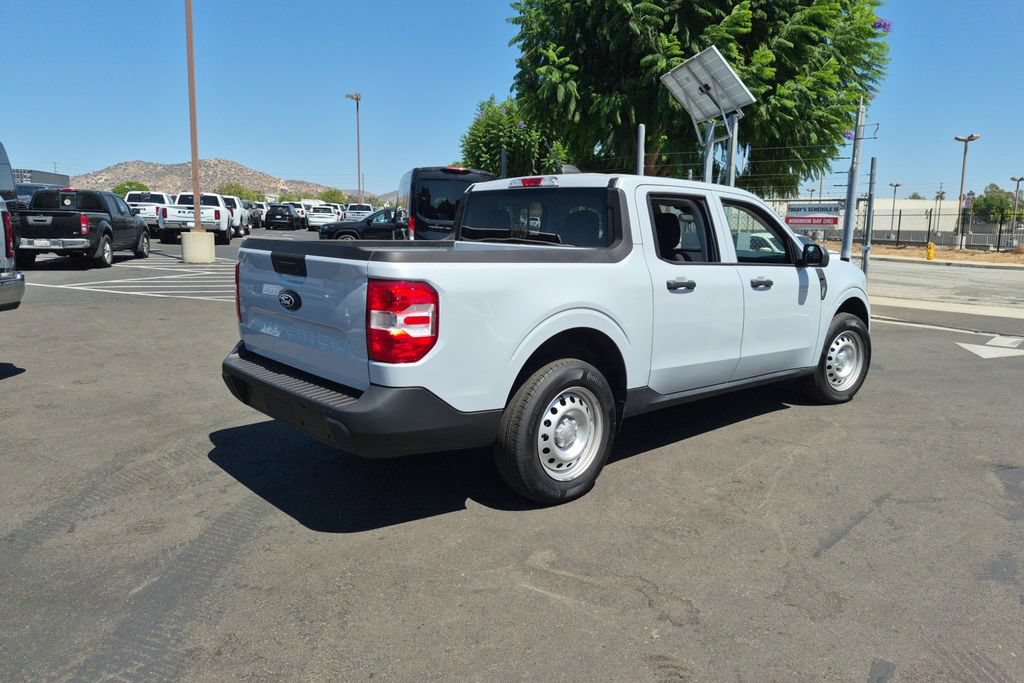 Used 2025 Ford Maverick XL FWD image 6