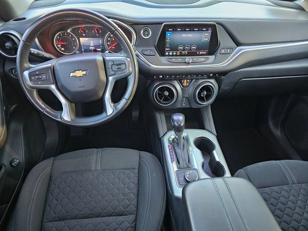 Used 2020 Chevrolet Blazer LT FWD image 21