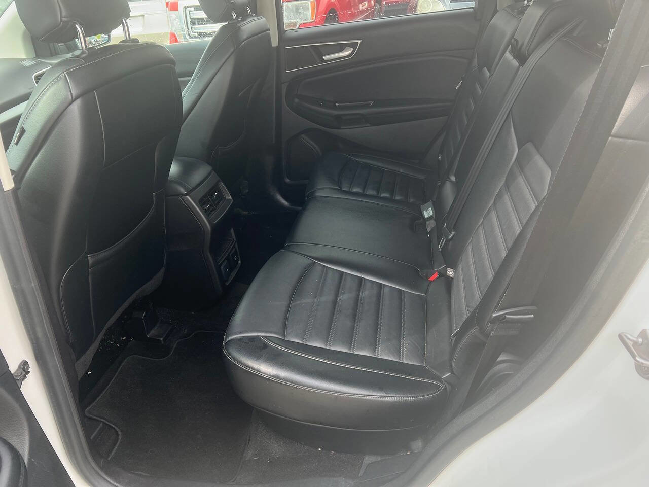 Used 2015 Ford Edge SEL w/ Equipment Group 201A AWD/4WD image 18