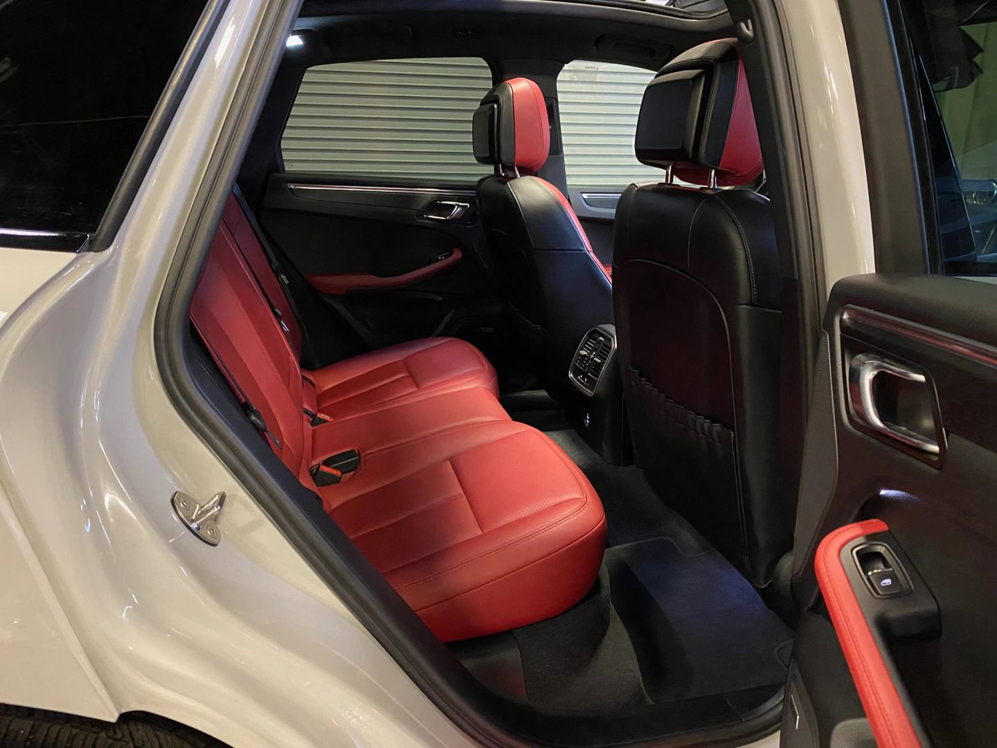 Used 2021 Porsche Macan GTS image 36