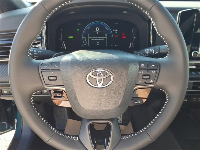 New 2026 Toyota Camry SE image 12