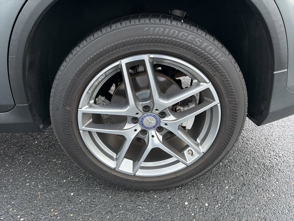 Used 2017 Mercedes-Benz GLC 300 4MATIC image 14