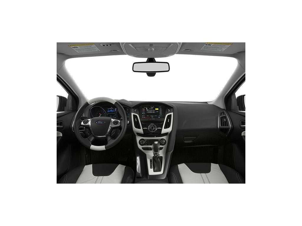 Used 2014 Ford Focus SE w/ SE Winter Package FWD image 7