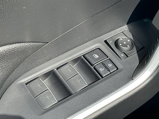Used 2023 Toyota RAV4 XLE Premium AWD/4WD image 15