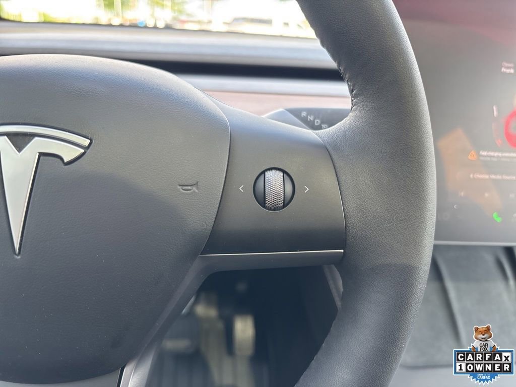 Used 2024 Tesla Model Y Long Range RWD image 62
