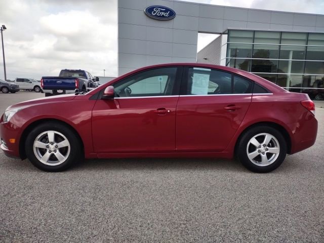 Used 2013 Chevrolet Cruze LT w/ All-Star Edition FWD image 2