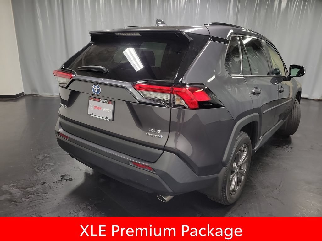 Used 2024 Toyota RAV4 XLE Premium w/ Weather Package AWD/4WD image 8