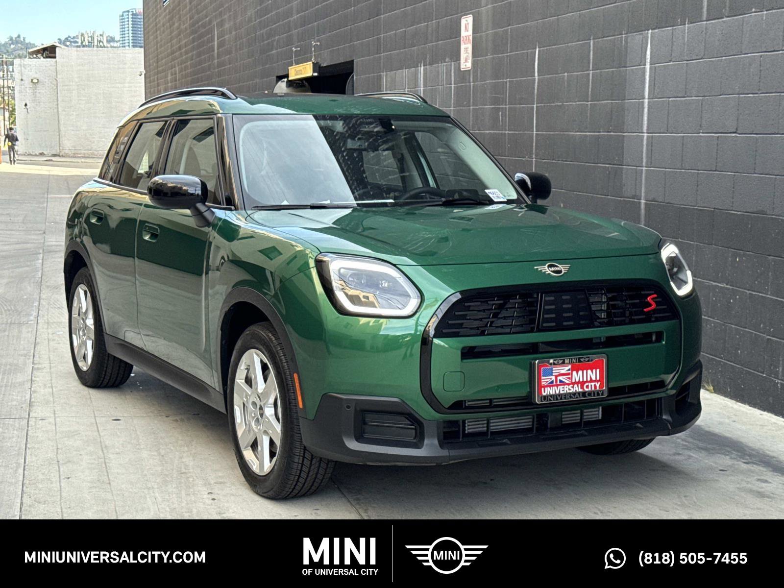 Used 2025 MINI Cooper Countryman S image 1