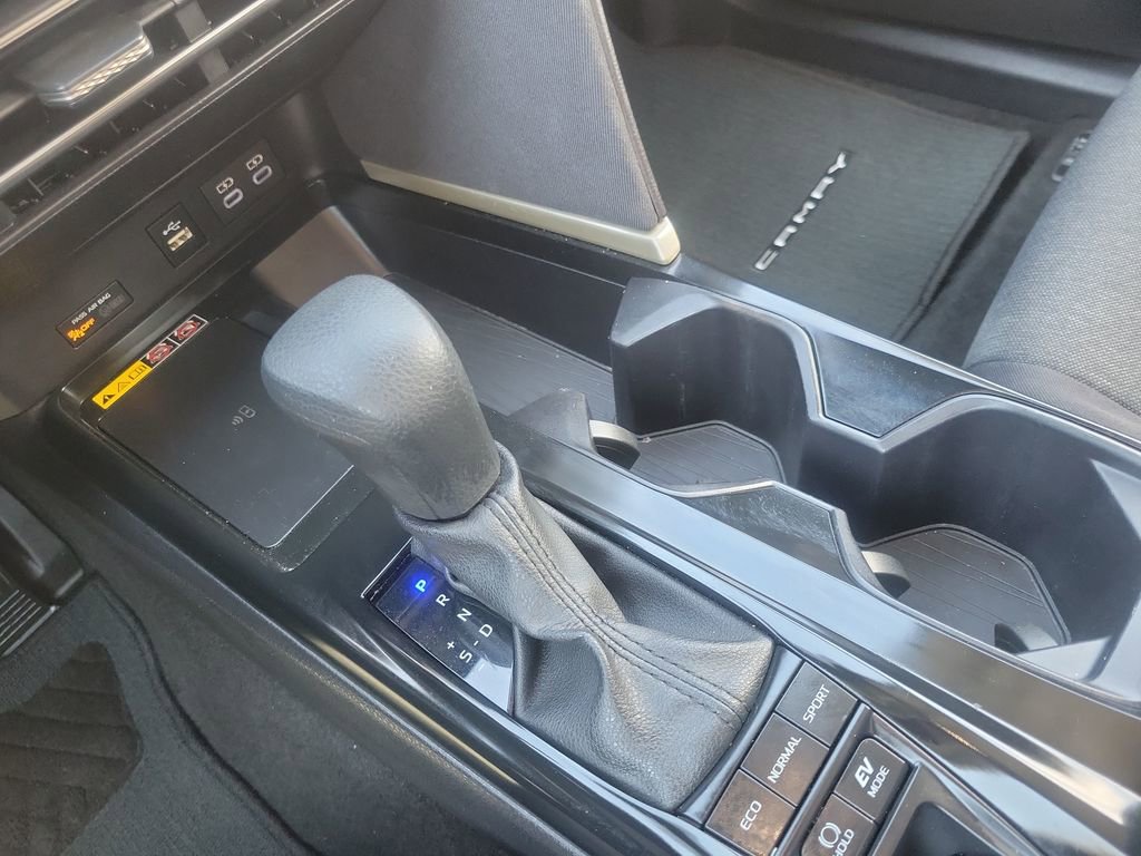 Certified 2025 Toyota Camry LE image 12