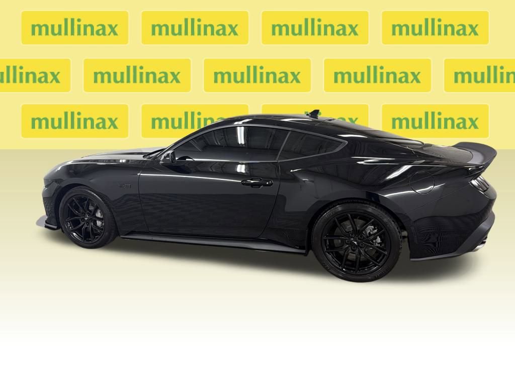 Used 2025 Ford Mustang GT Premium image 10