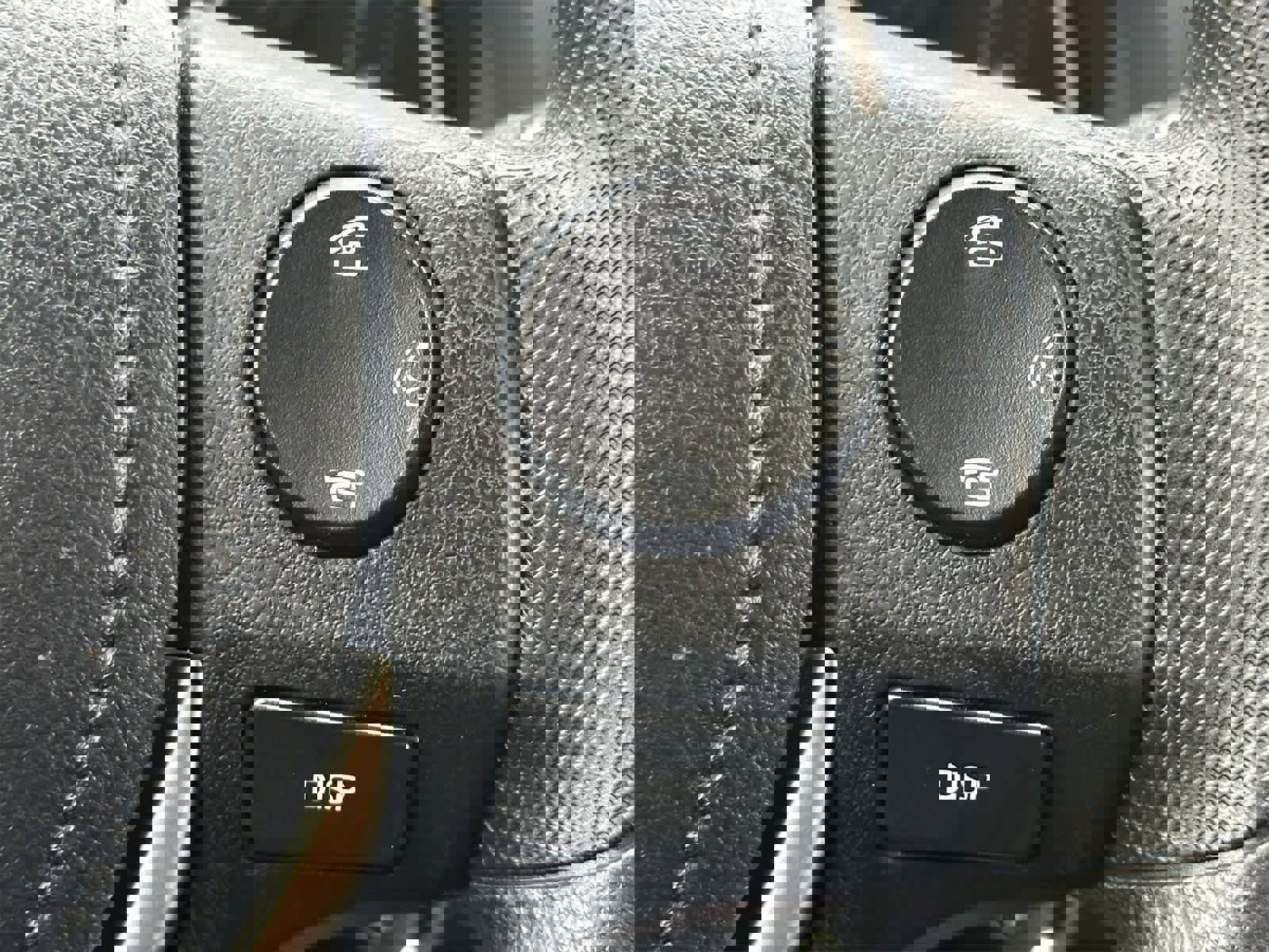 Used 2015 Toyota RAV4 XLE image 24