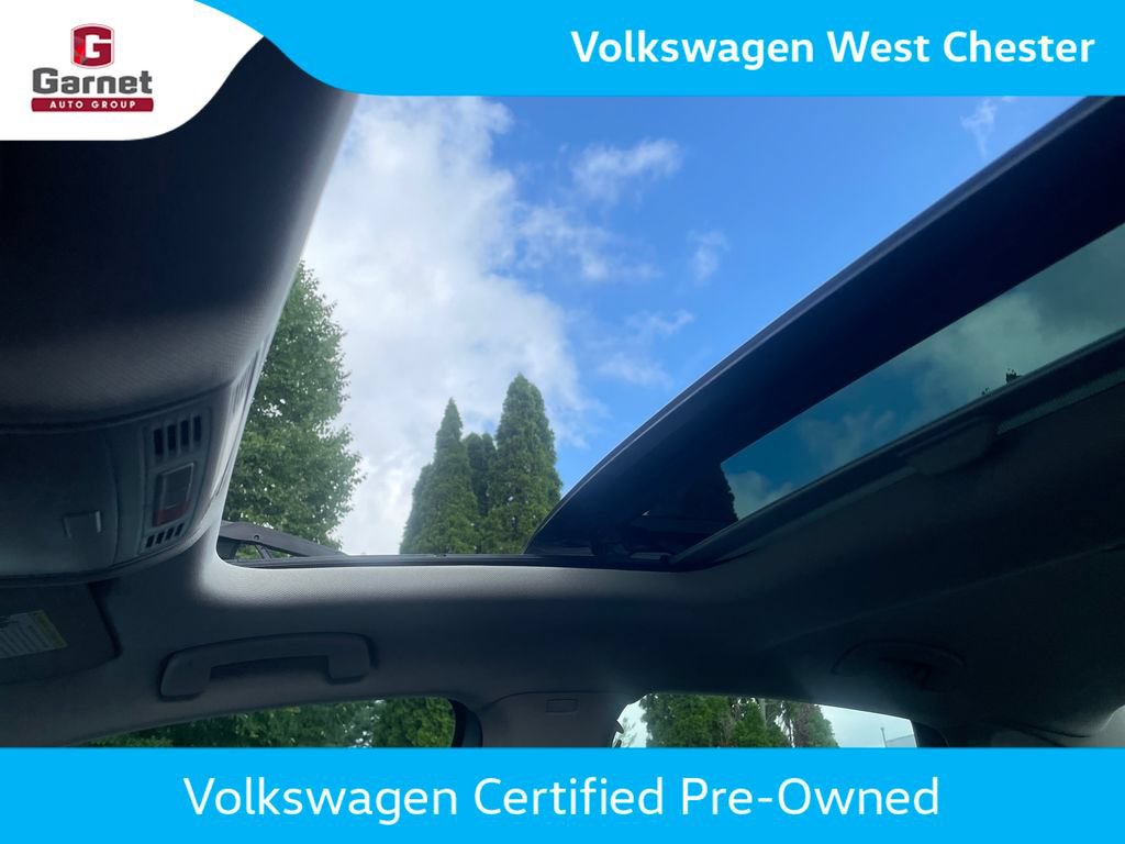 Certified 2024 Volkswagen Jetta SEL FWD image 26