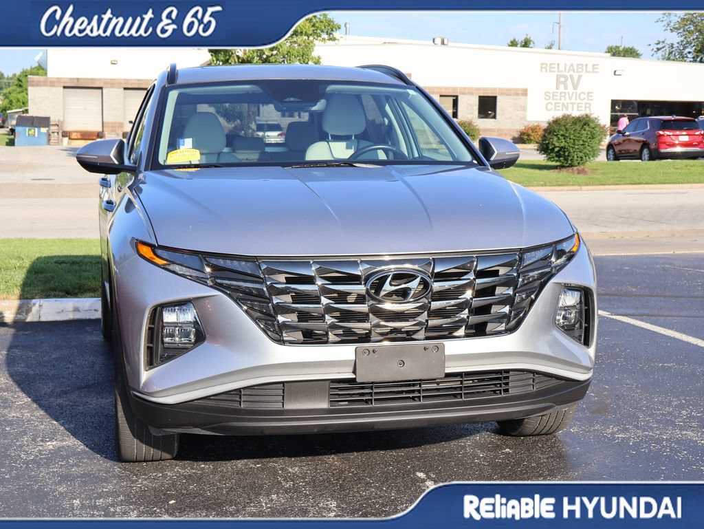 Used 2022 Hyundai Tucson SEL w/ Convenience + Premium Package FWD image 4