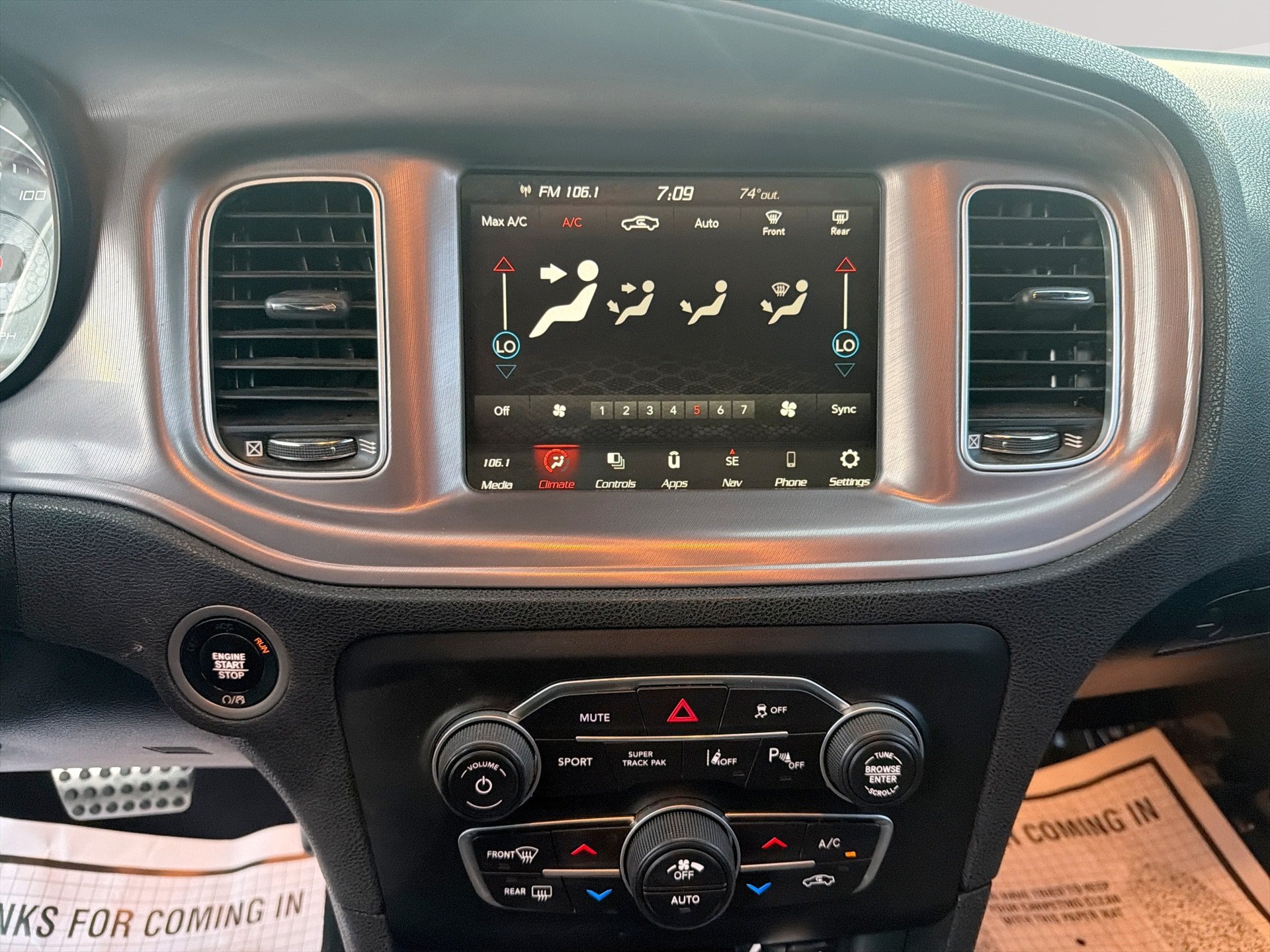Used 2023 Dodge Charger R/T w/ Navigation & Travel Group RWD image 16