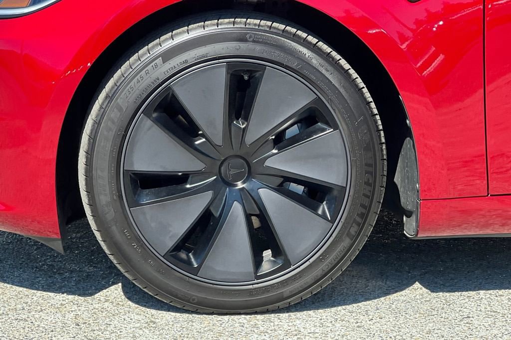 Used 2024 Tesla Model 3 Standard Range image 22